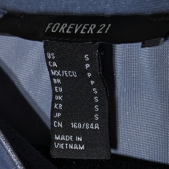 Light Periwinkle Stretchy Velvet T Shirt - Picture 2 of 4